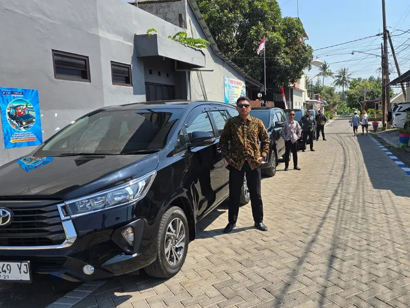 🚗 Rental Mobil Banyuwangi Plus Driver
